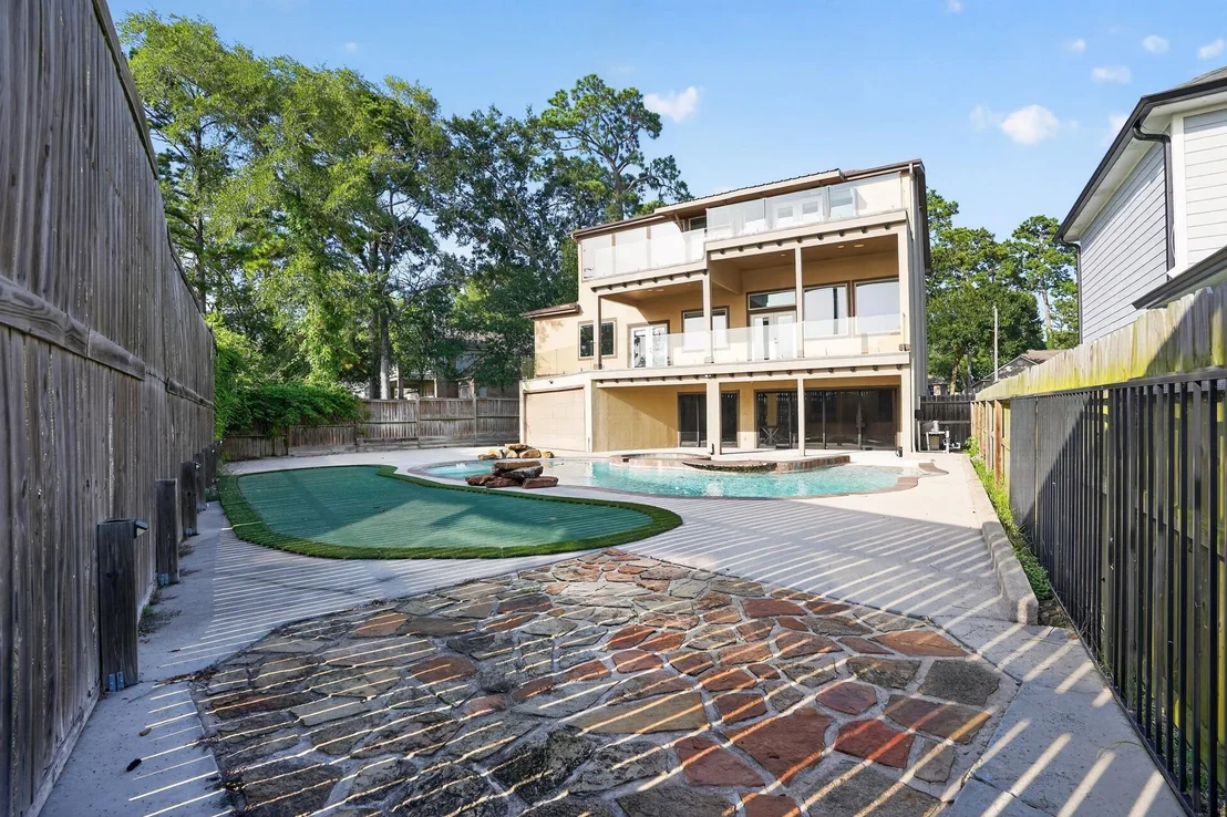 Photo of 14951 Pollux Drive