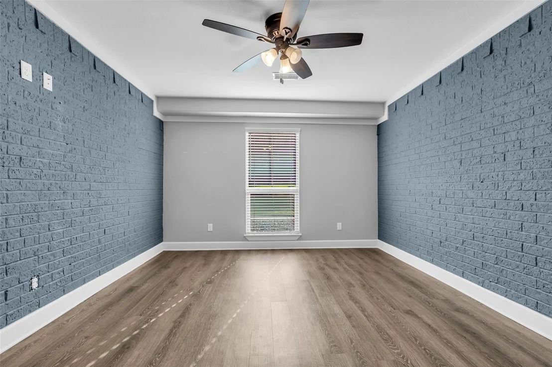 Photo of 11635 Forest Glen Drive