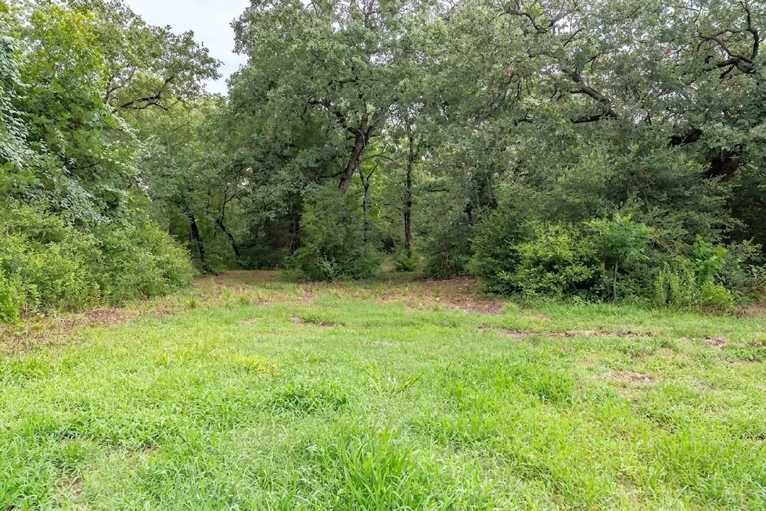 Photo of 6502 Wagontree Trail