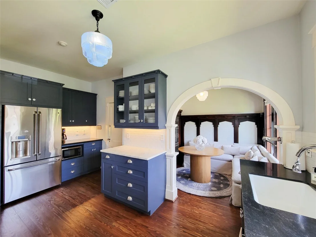 Photo of 3702 Audubon Place