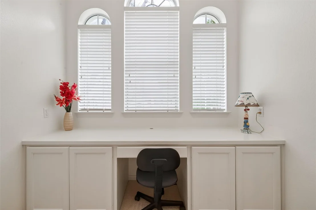 Photo of 15 Stonecliff Circle