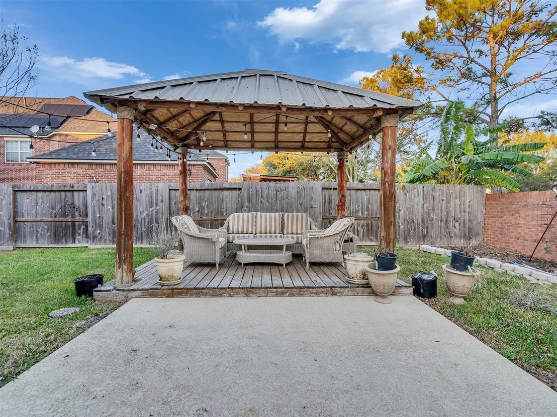 Photo of 2407 Beacon Pointe