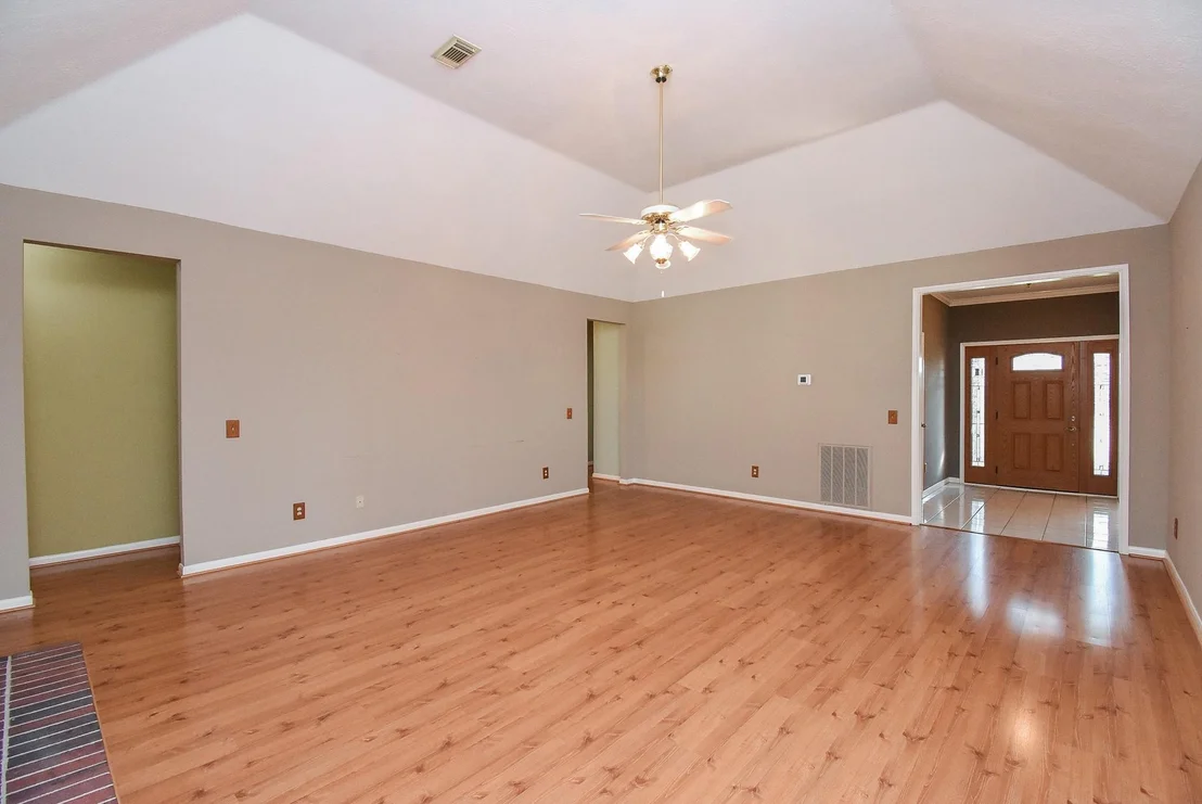 Photo of 8739 Bent Spur Lane