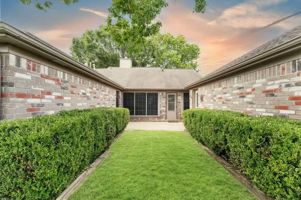 Photo of 5212 Spring Branch Drive