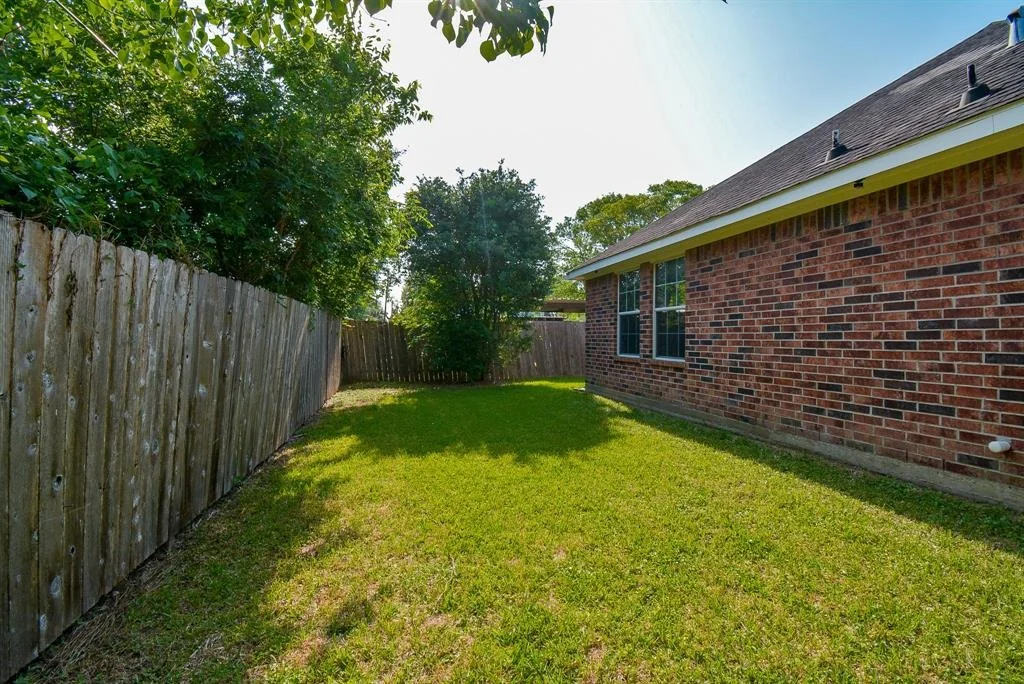 Photo of 6650 Roberson Street