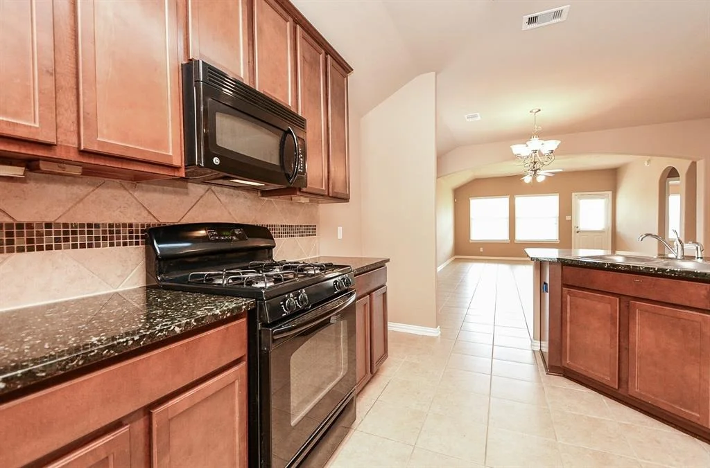 Photo of 26923 Glacier Creek Drive