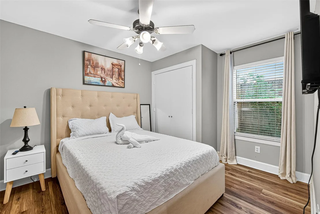 Photo of 11511 Main Pine Drive