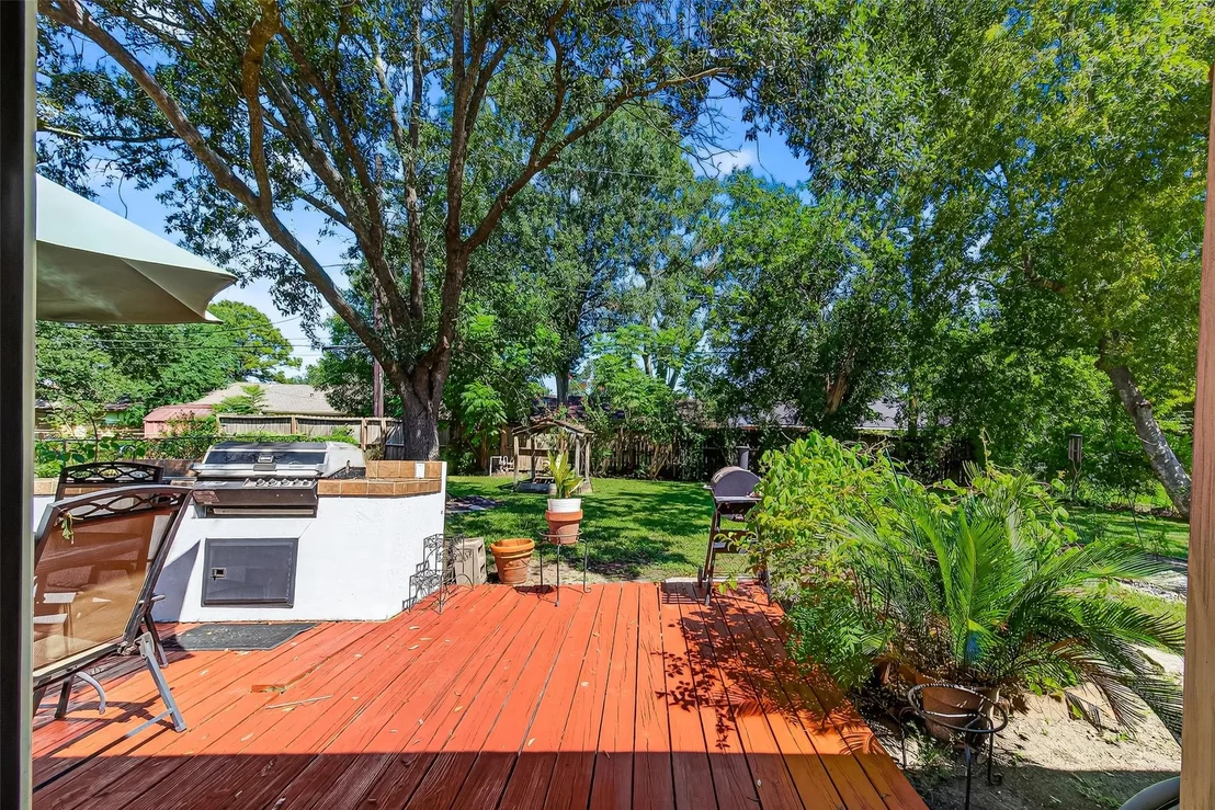 Photo of 6014 Dawnridge Drive