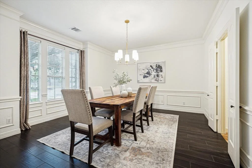 Photo of 1703 Windsor Park Drive