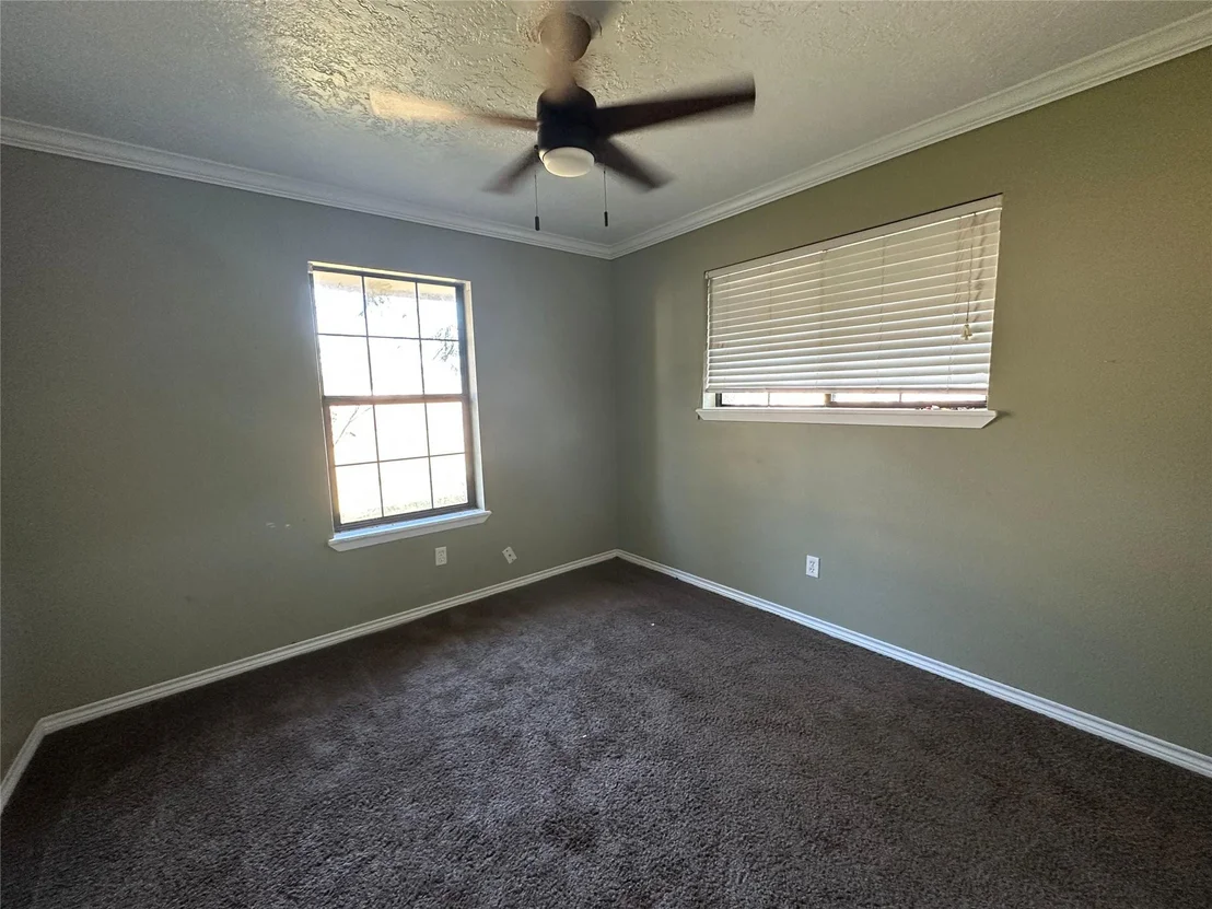 Photo of 200 Lilley Road