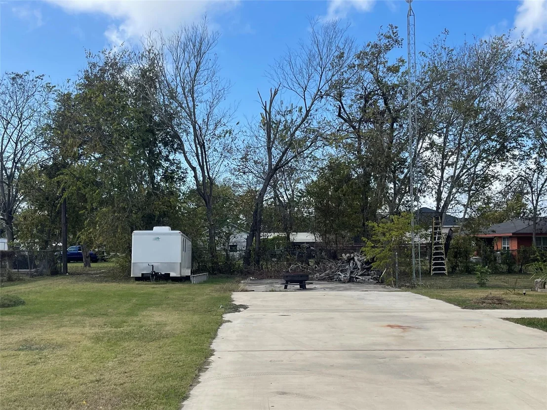Photo of 711 4th Street