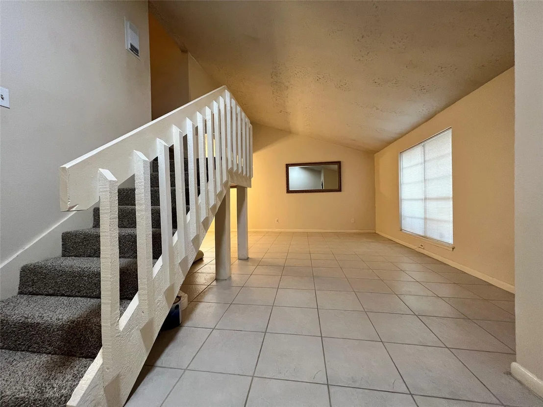 Photo of 2075 Delphi Lane
