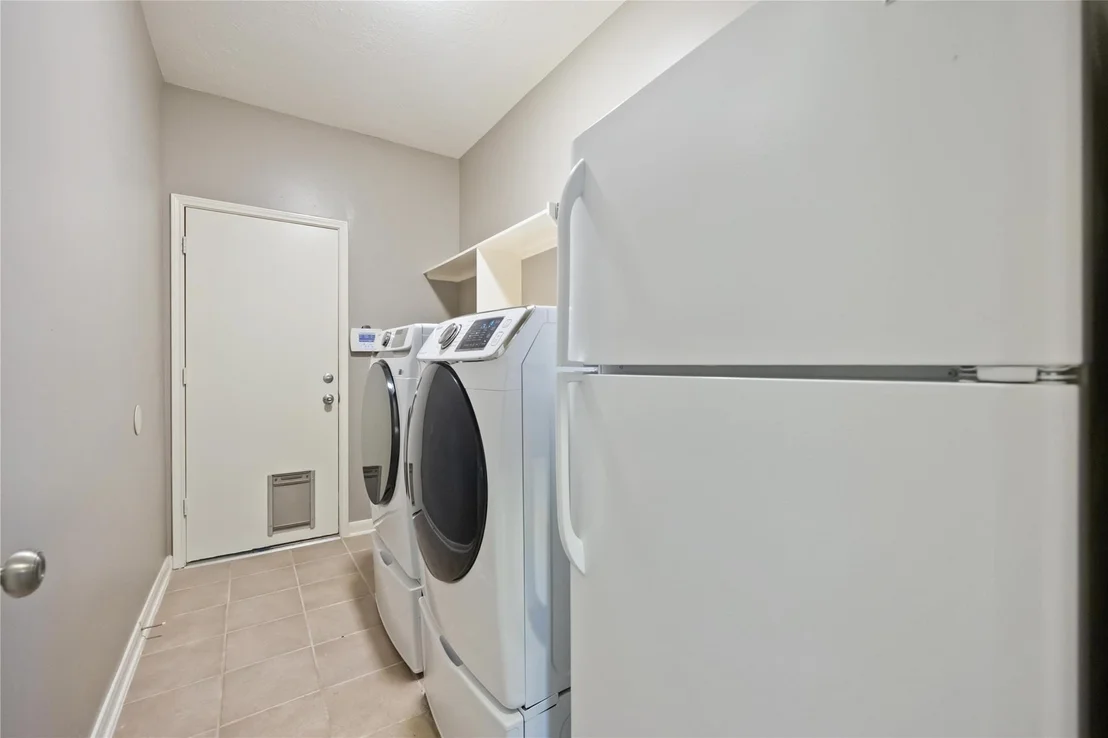 Photo of 21007 Manon Lane