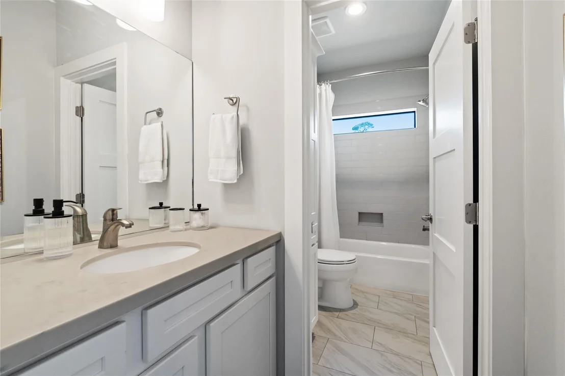 Photo of 5121 E Lacey Garden Loop
