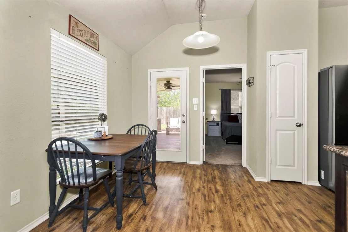 Photo of 704 Heritage Drive