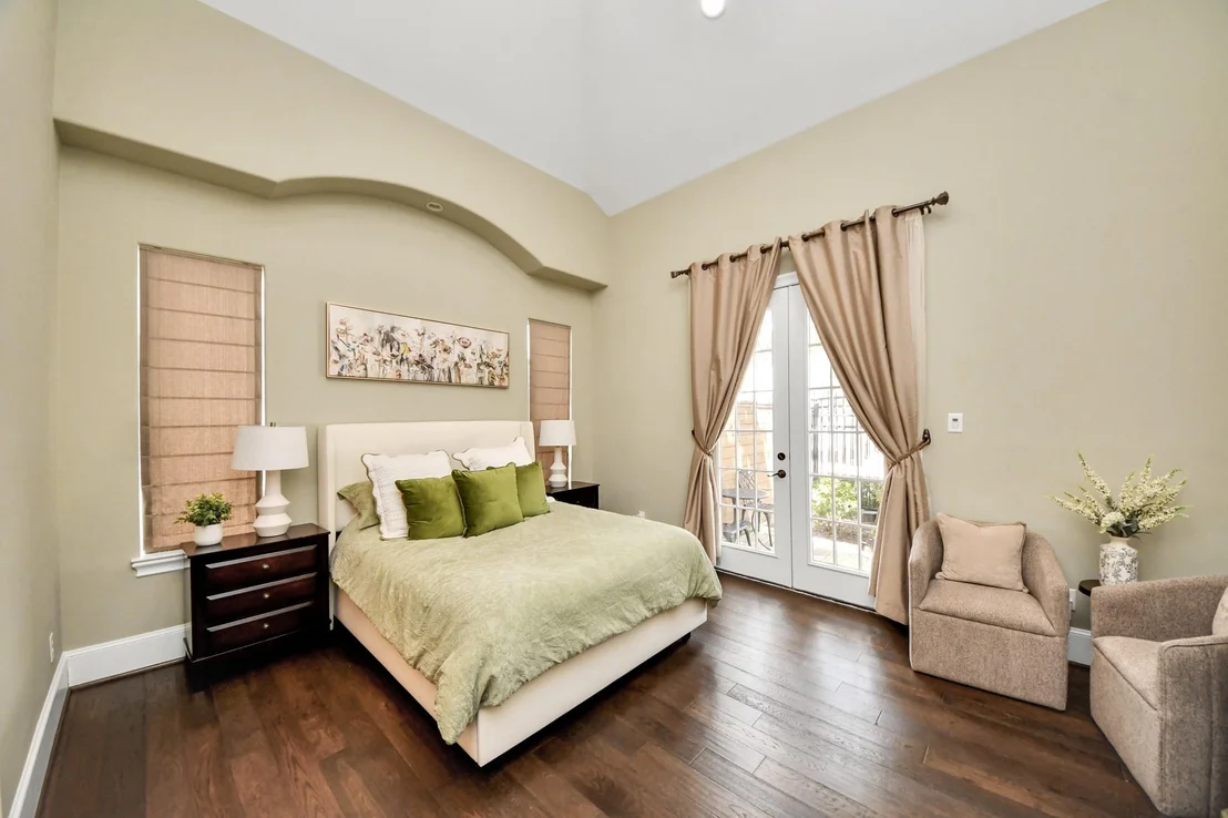 Photo of 1202 Gross Street