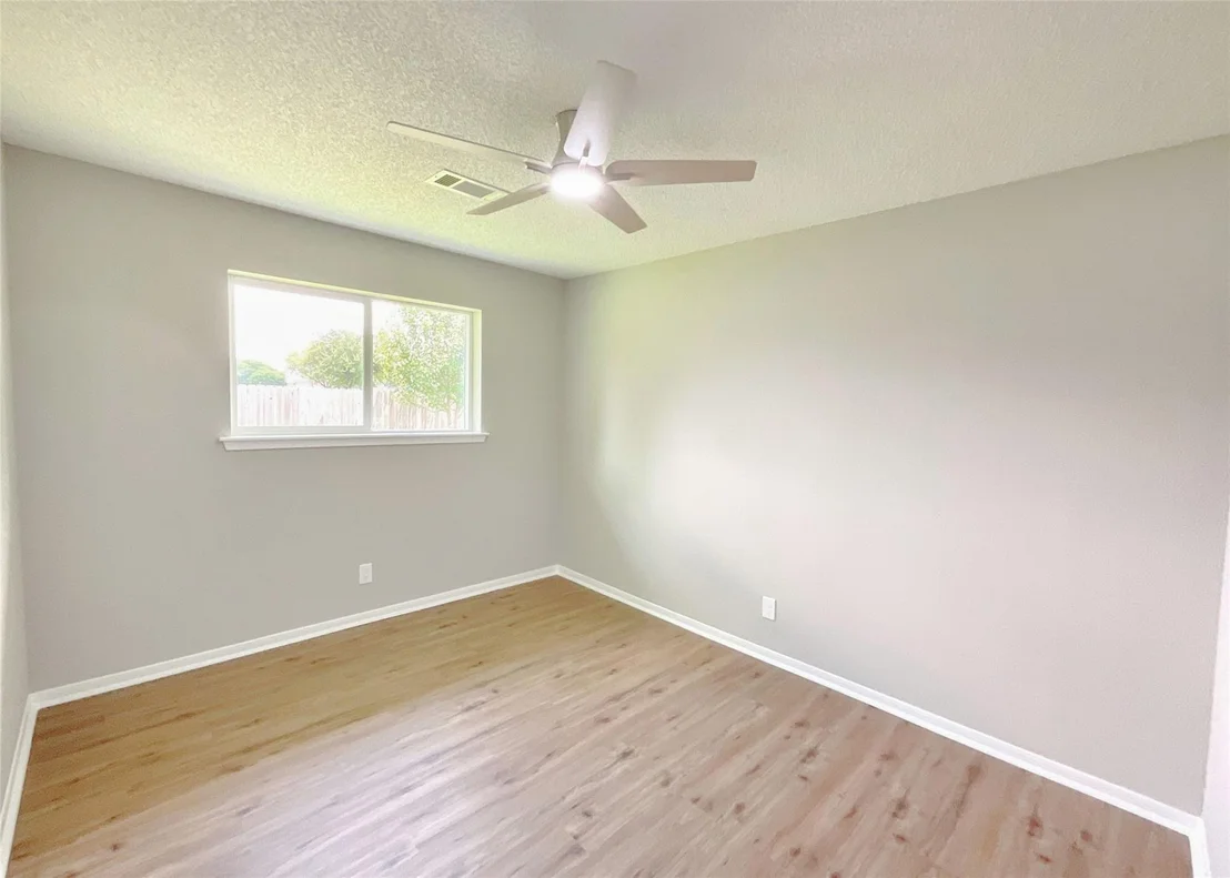 Photo of 522 Irene Drive