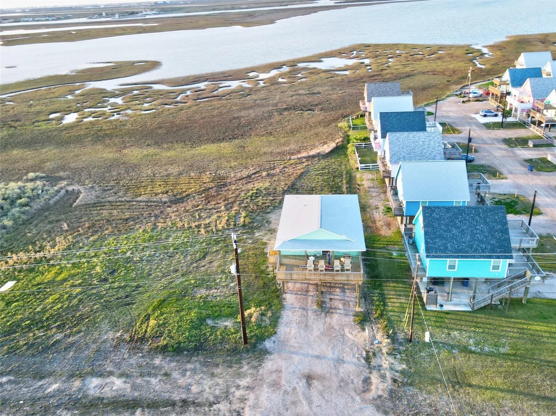 Photo of 1627 Blue Water Hwy