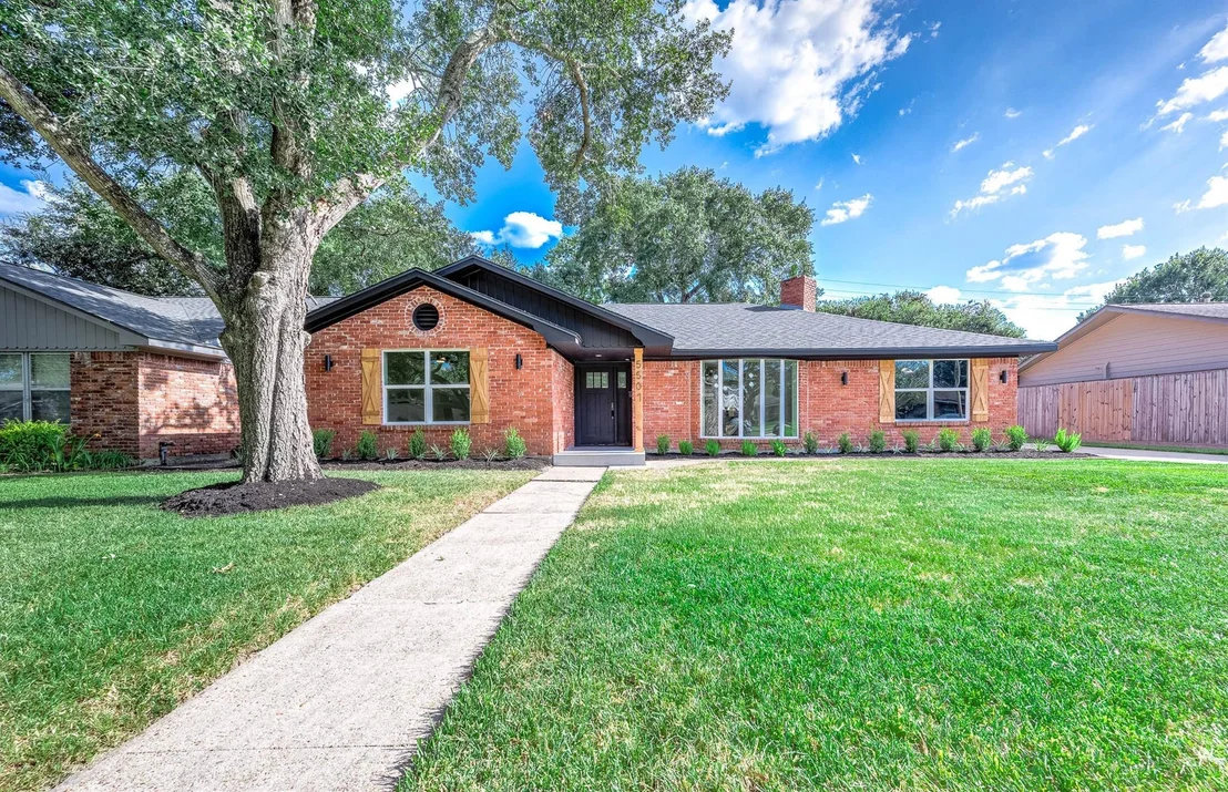 Photo of 5507 Valkeith Drive