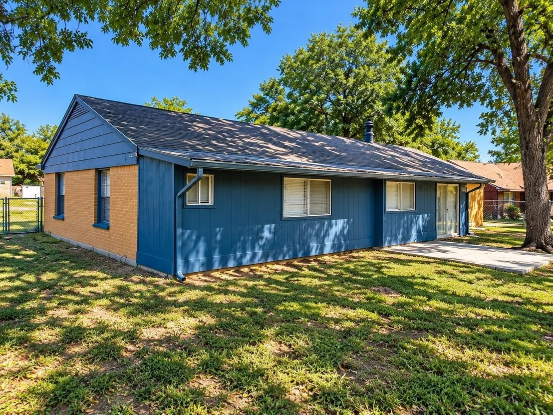 Photo of 1803 Comanche Drive