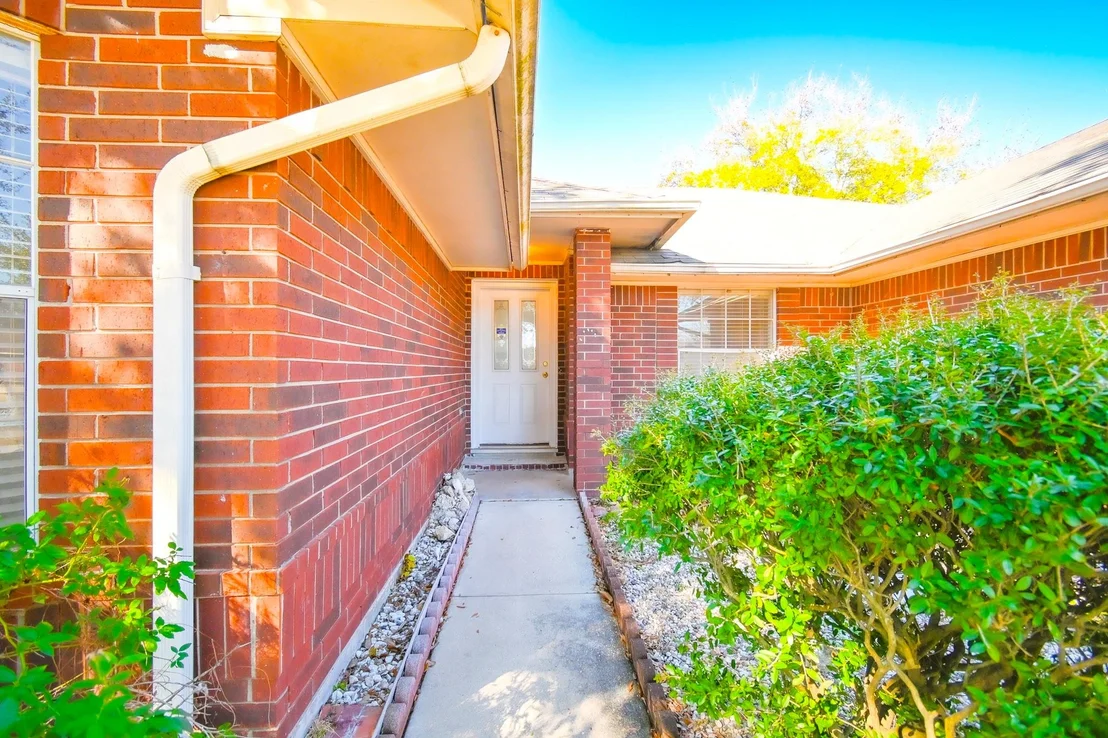 Photo of 7854 Log Hollow Drive