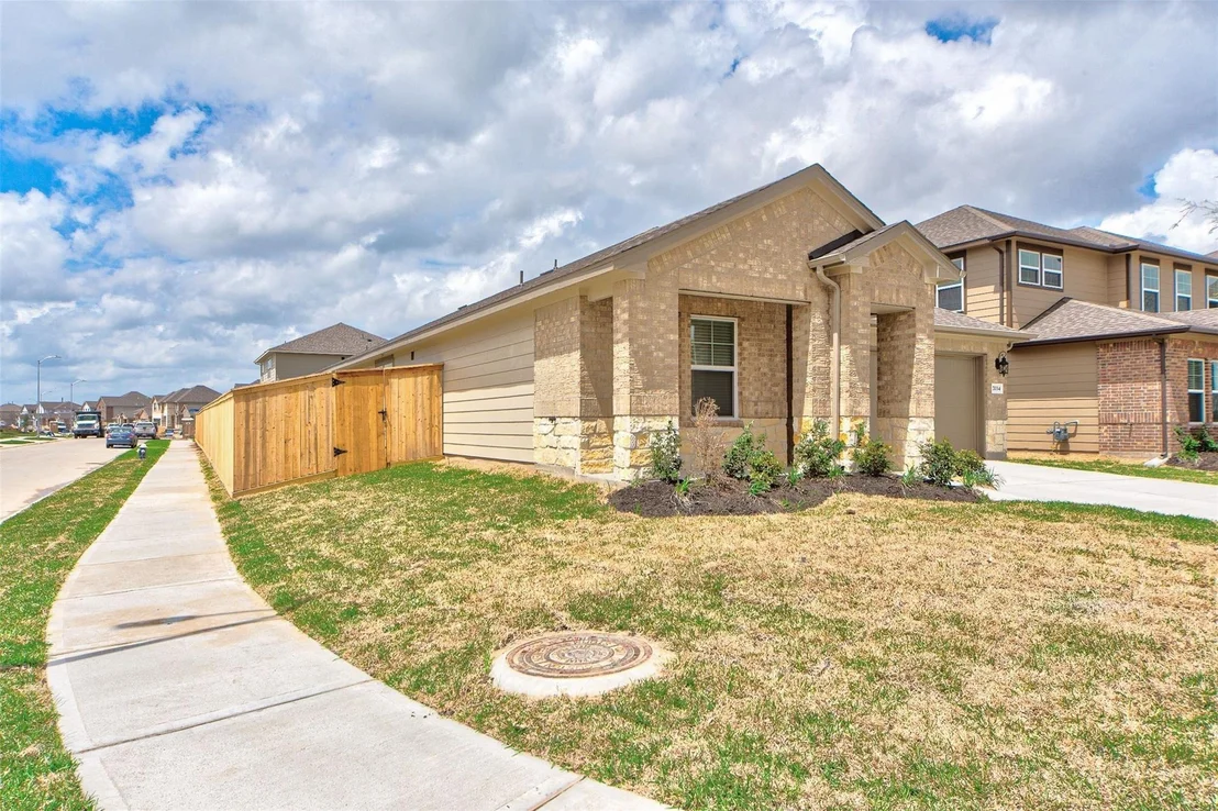 Photo of 7034 Toluca Drive