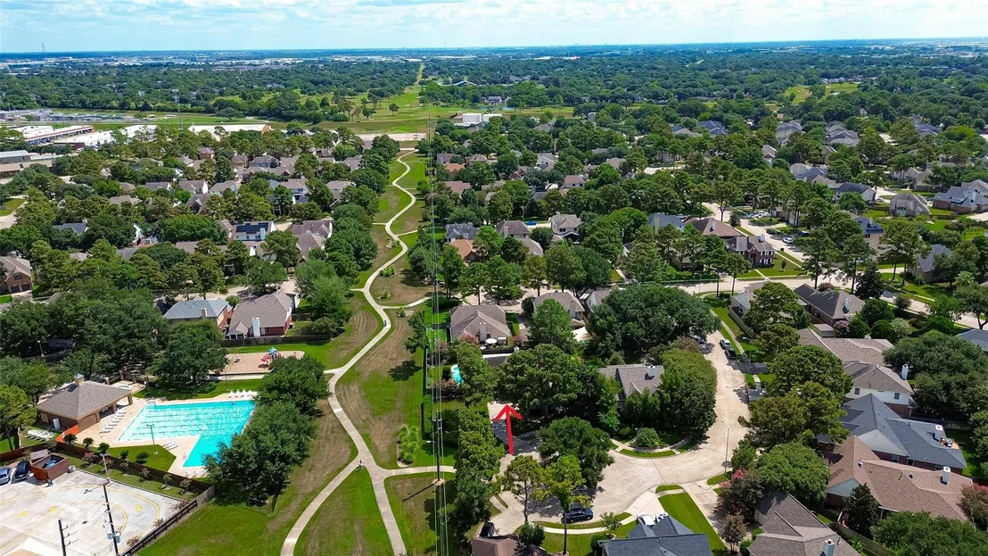 Photo of 15626 Winding Valley Drive