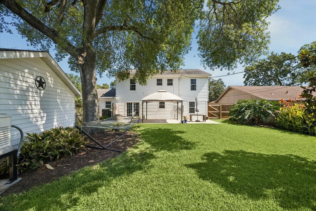 Photo of 426 Pebblebrook Drive