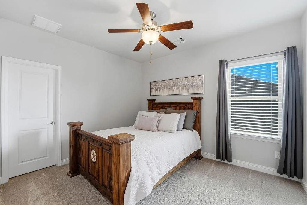 Photo of 3618 Edison Lane