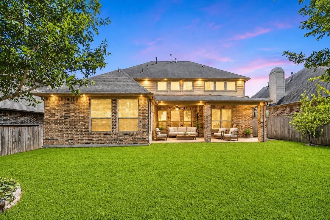 Photo of 35 N Wheatleigh Drive