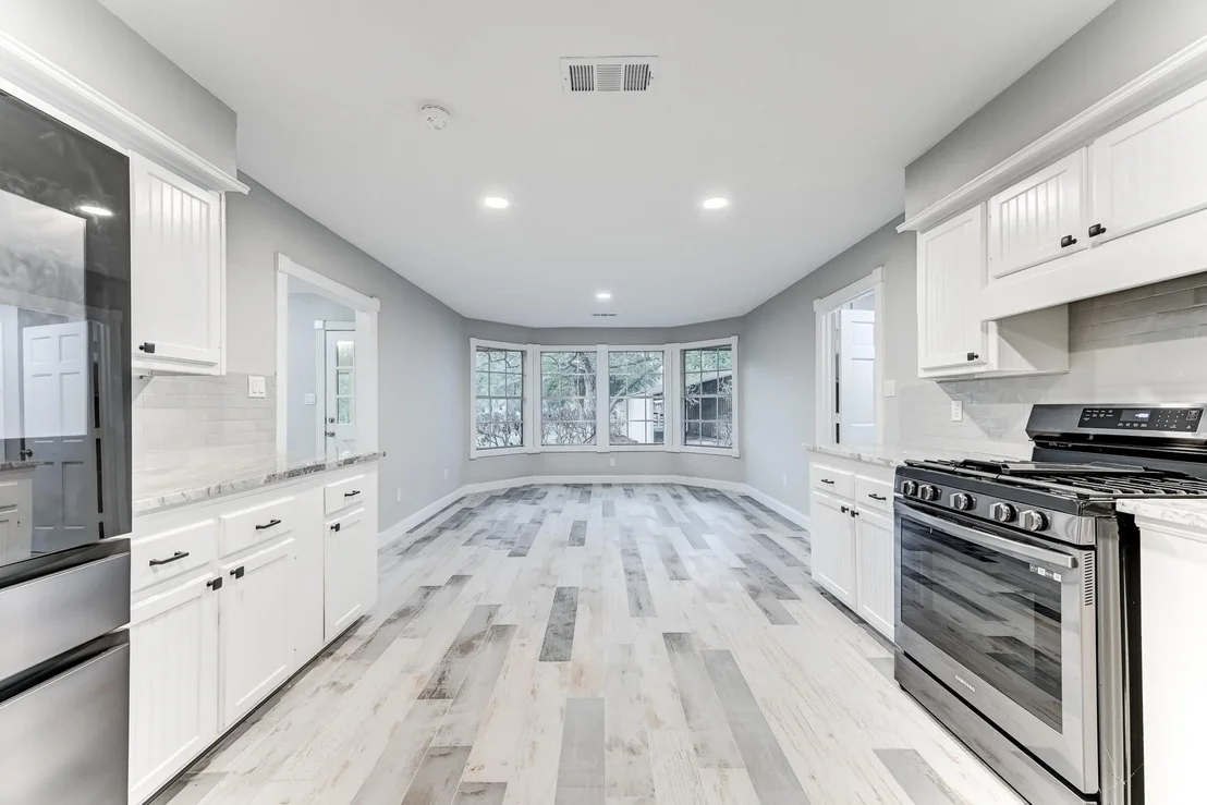 Photo of 25869 Magnolia Drive
