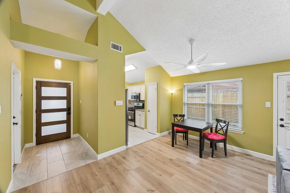 Photo of 1054 Margate Drive