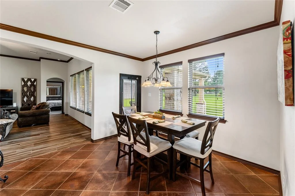 Photo of 1106 Armadillo Road