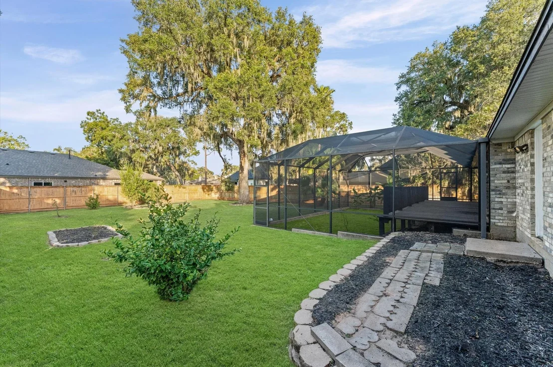 Photo of 339 Freeman Boulevard
