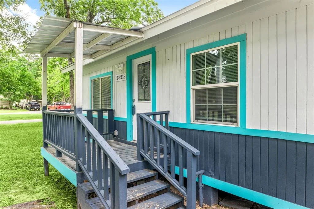Photo of 28218 Autumn Lane