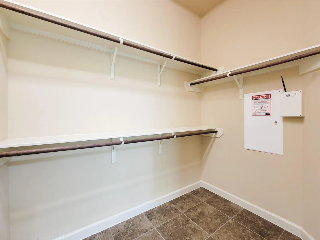 Photo of 17231 Forest Ridge Pt