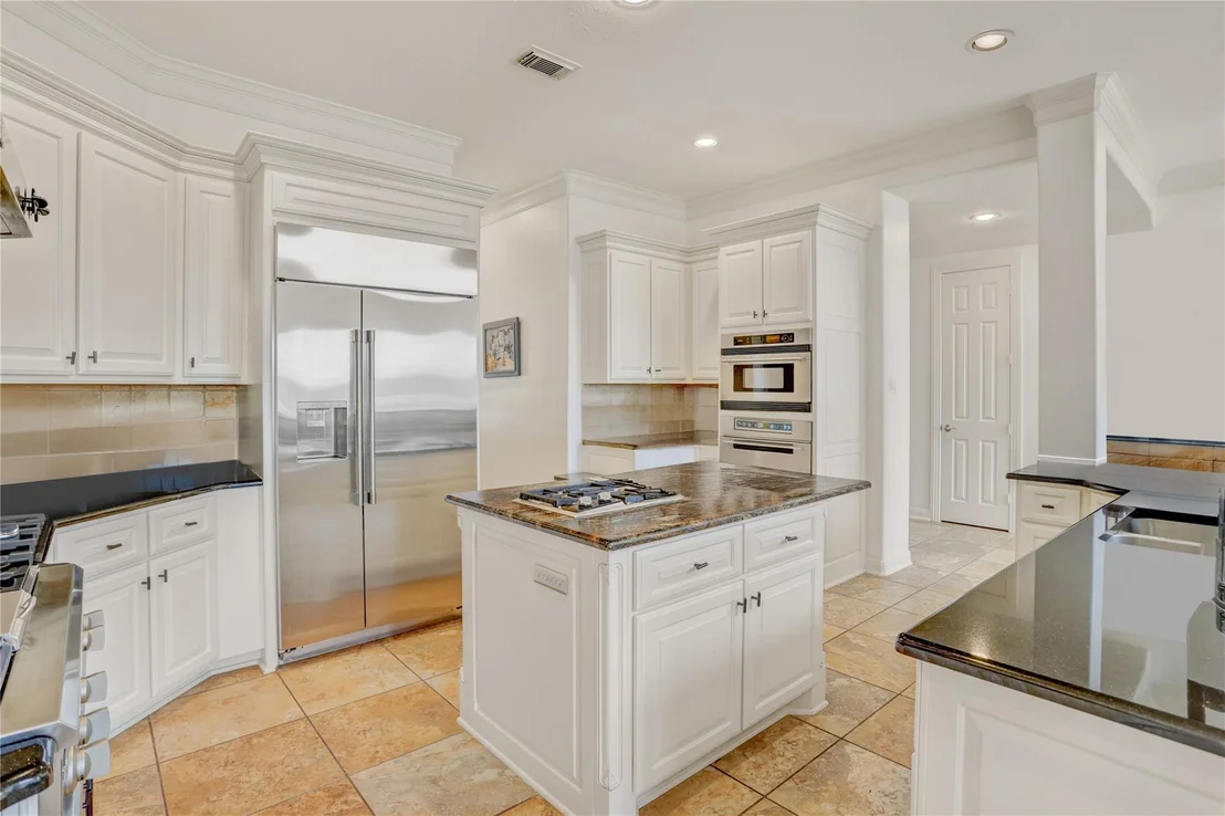 Photo of 11415 Legend Manor Drive