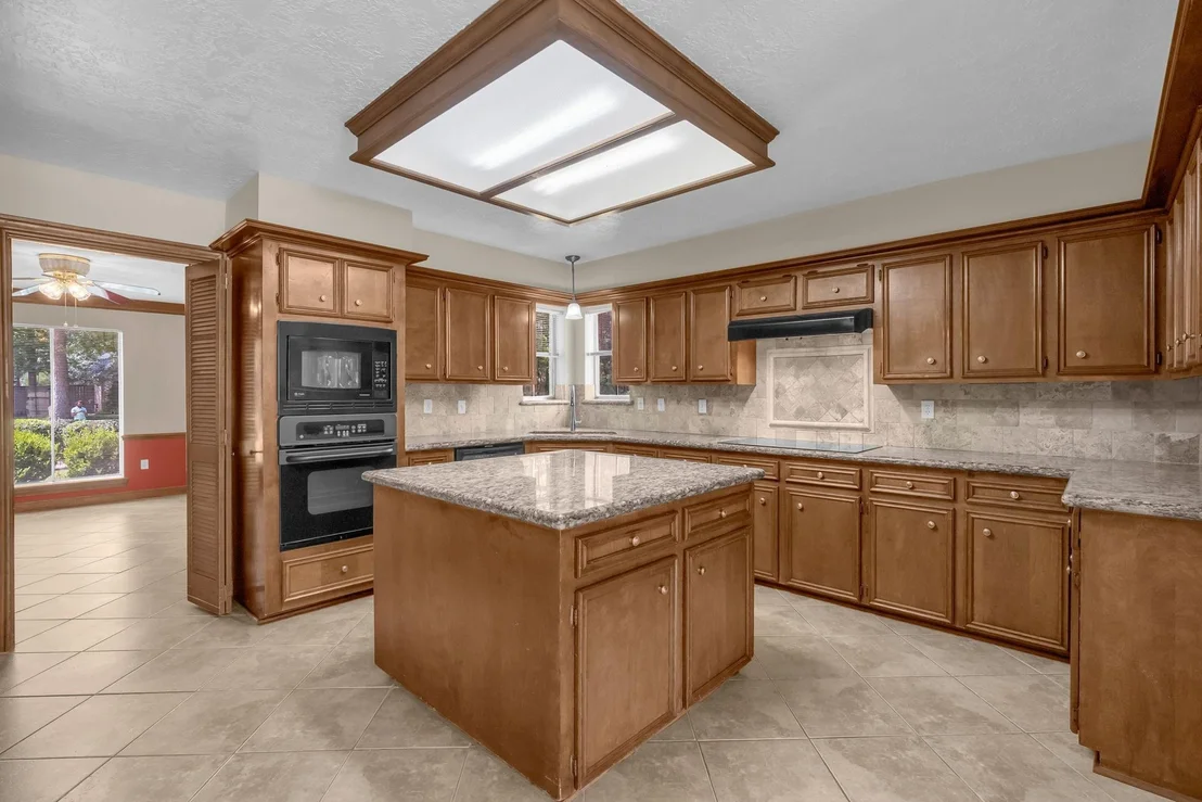 Photo of 8111 Northbridge Drive