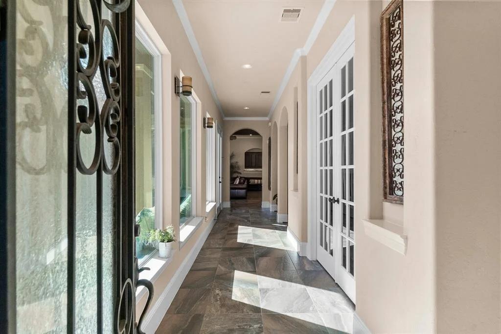 Photo of 5915 Stratton Woods Drive