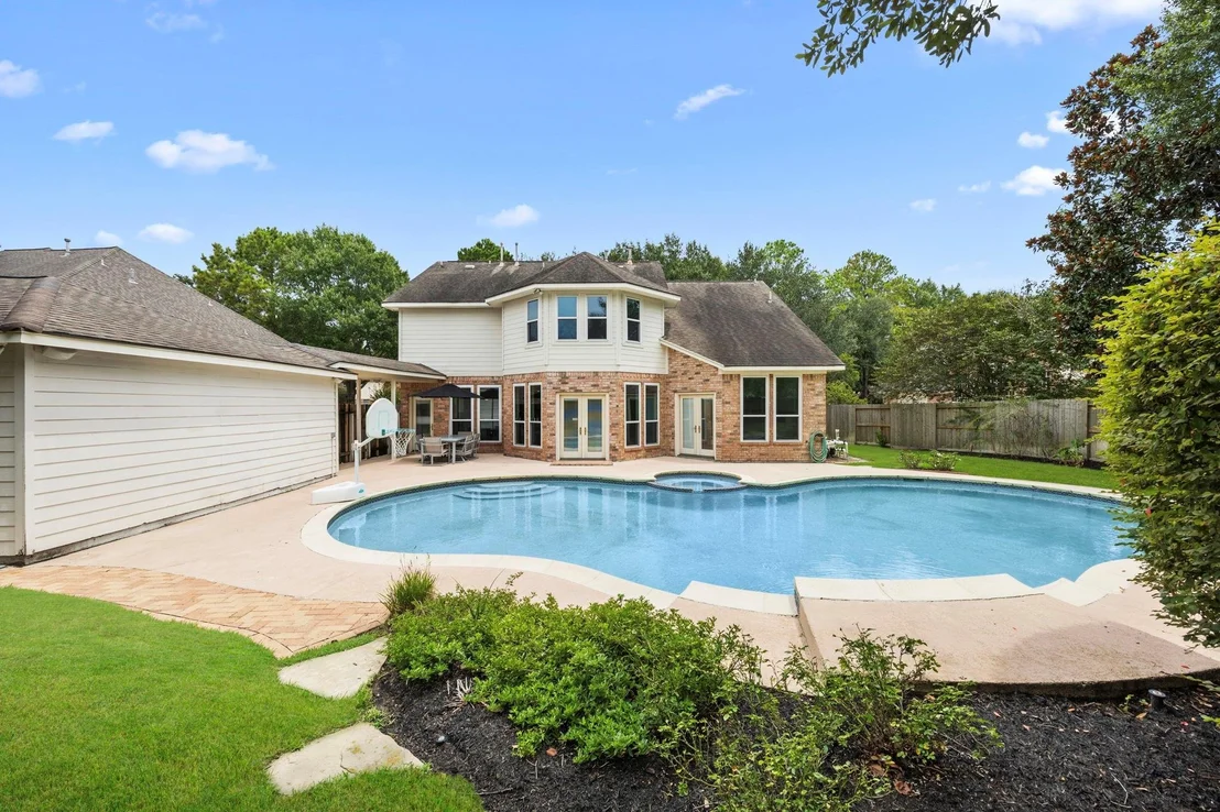 Photo of 1922 Stormcroft Circle