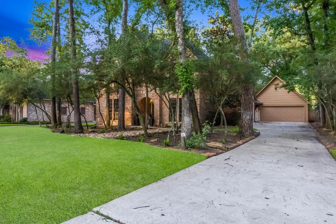 Photo of 122 E Placid Hill Circle