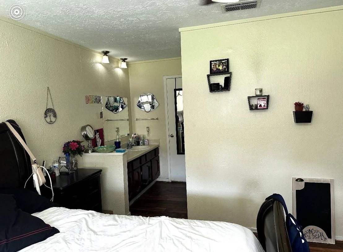 Photo of 6222 Brookgate Drive