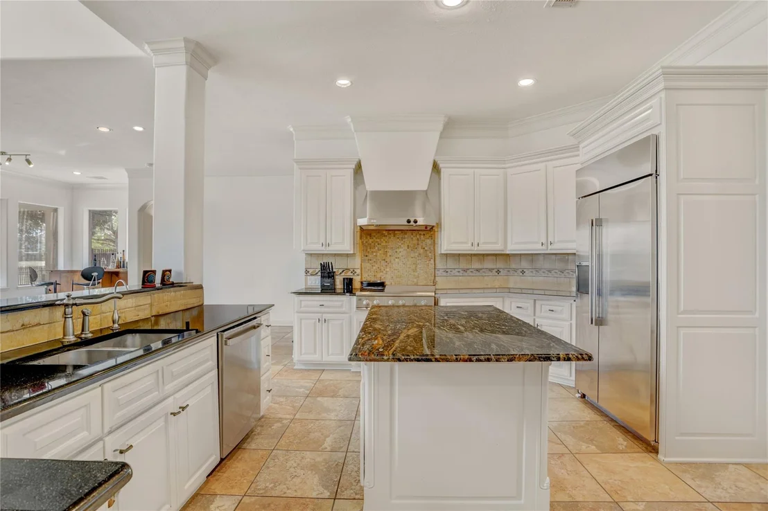 Photo of 11415 Legend Manor Drive