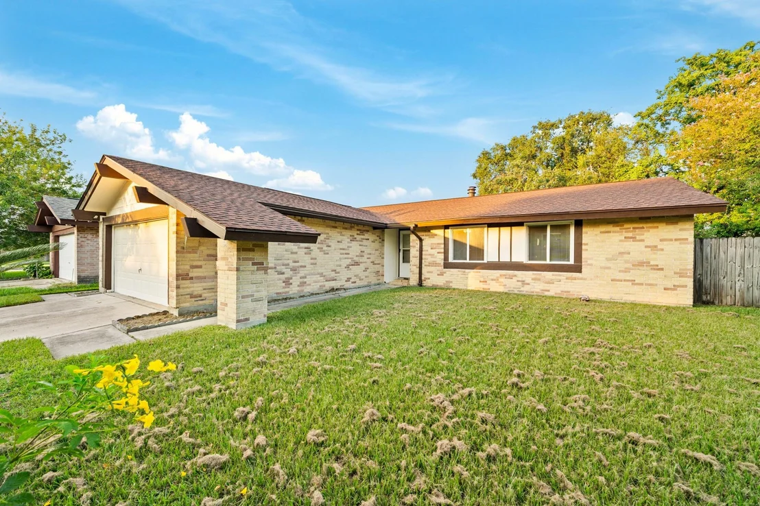 Photo of 8354 Carriage Creek Drive