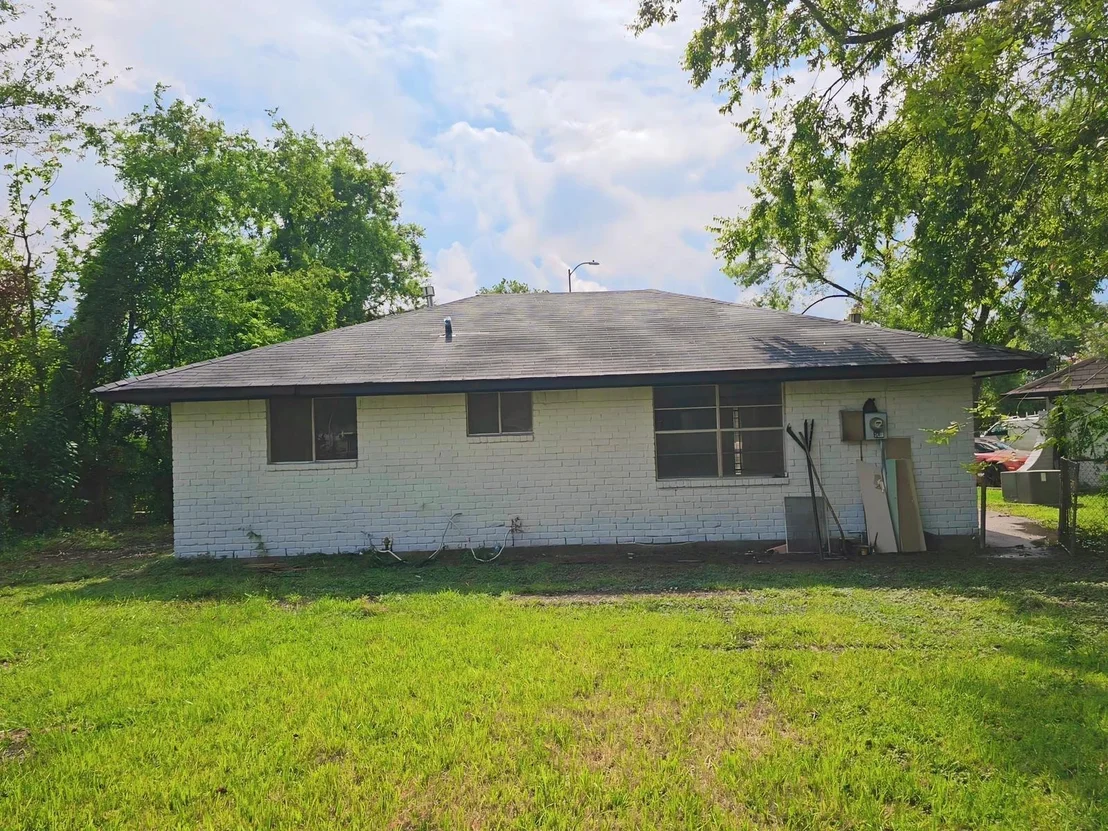 Photo of 11023 Linvale Drive