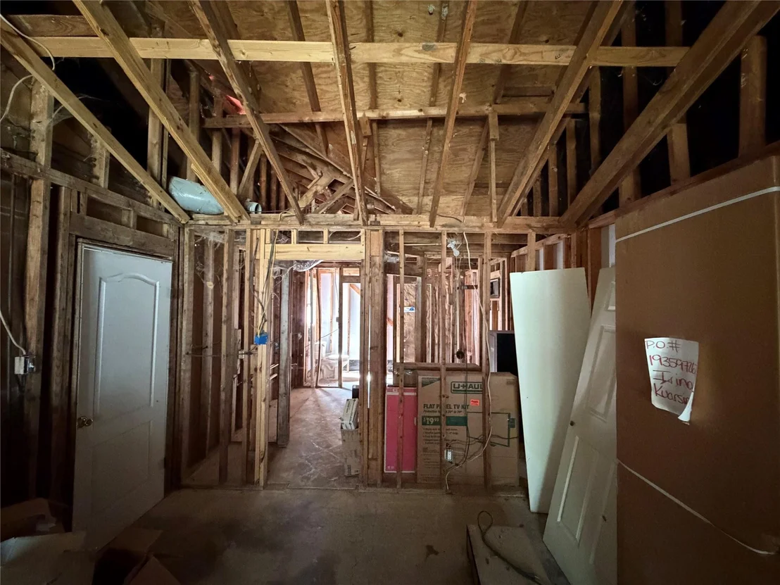 Photo of 606 Pine Tree Road