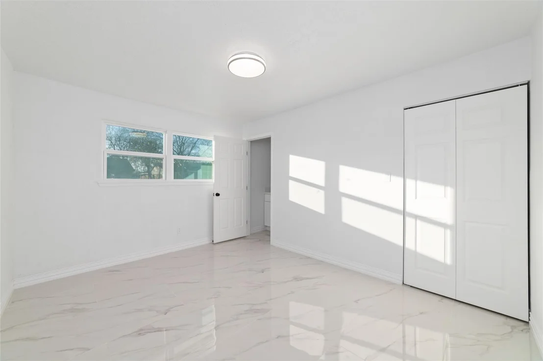 Photo of 11434 Sharpview Drive