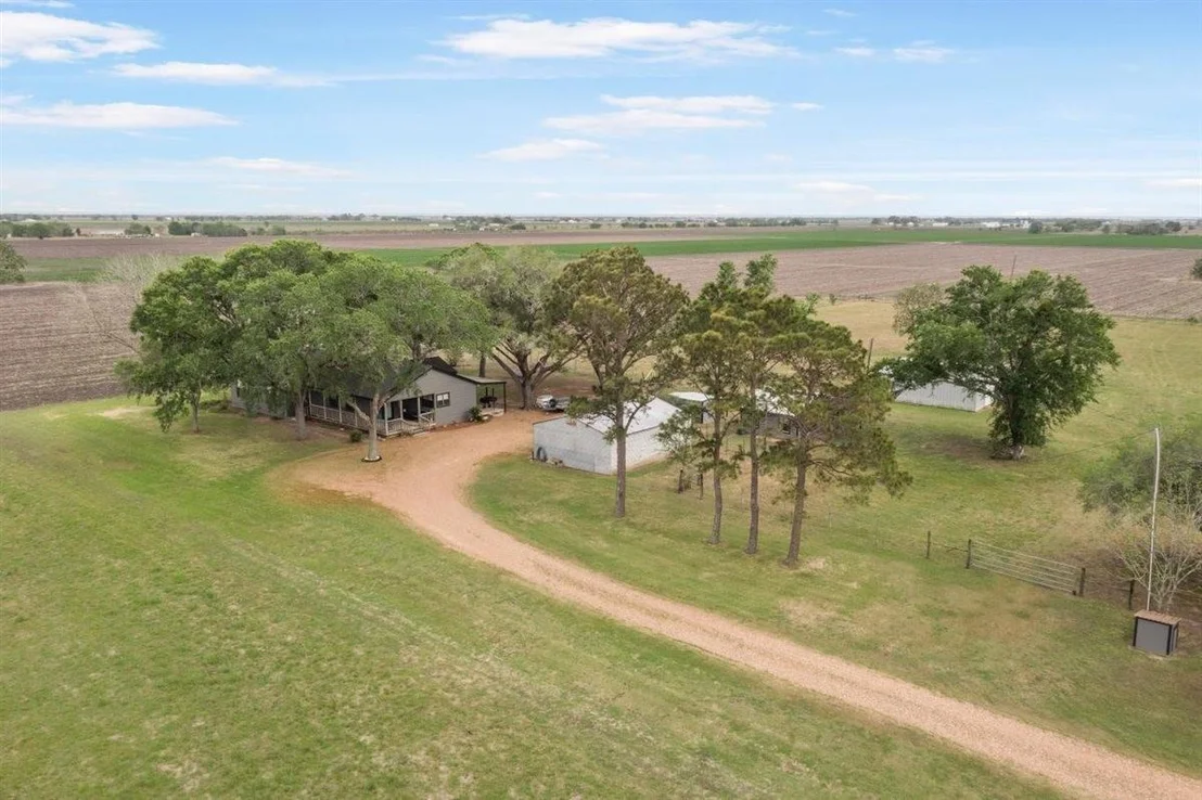 Photo of 13339 Bj Dusek Road