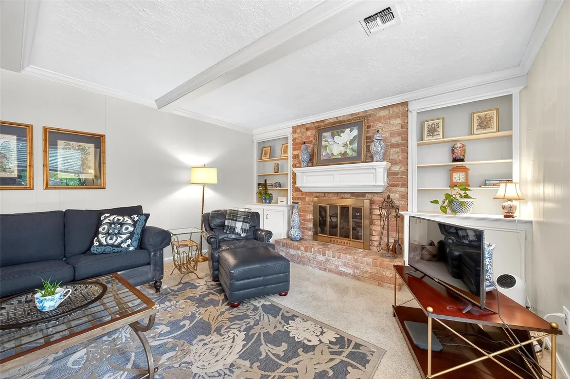 Photo of 3911 Highpines Drive