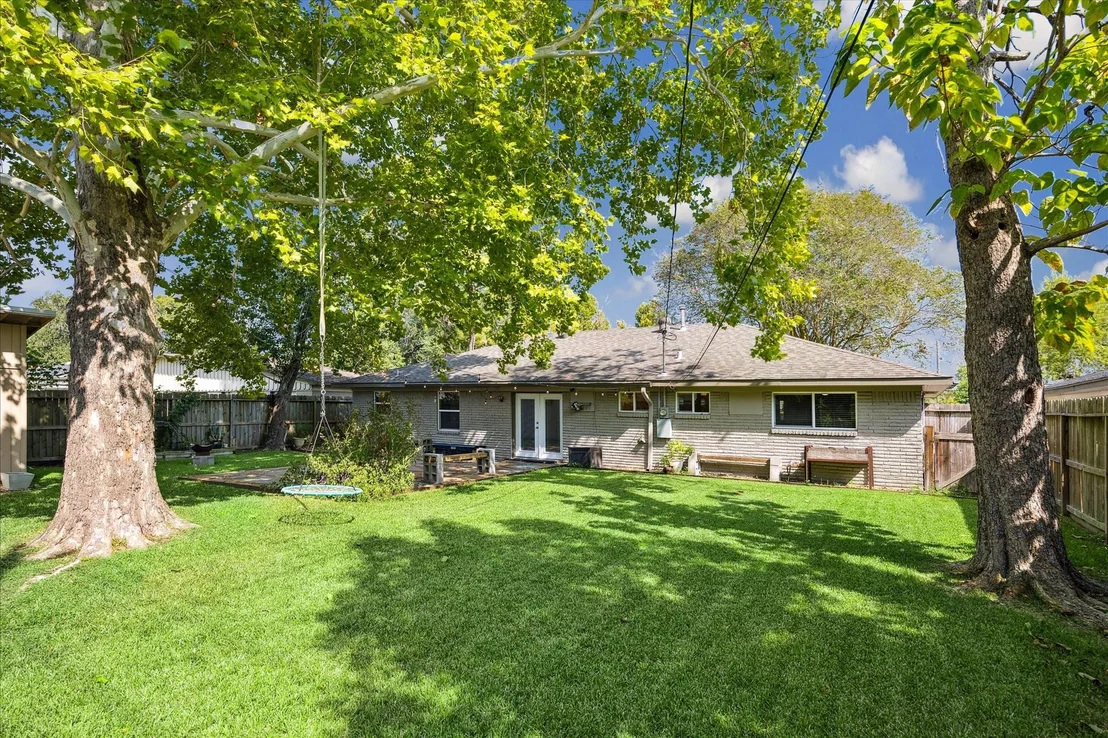 Photo of 5743 Ettrick Drive